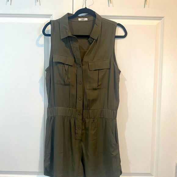 Button front jumpsuit - Picture 1 of 5